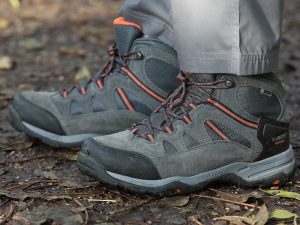 How to choose your walking boots - The Duke of Edinburgh's Award (DofE ...